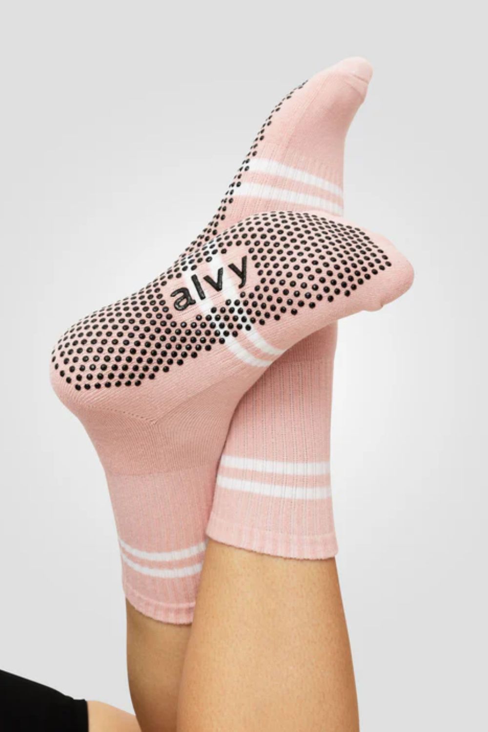 Verdancy Yoga Pilates Socks With Grips For Women Non Slip Colorful Tie Dye Crew Socks B0clhdc74d