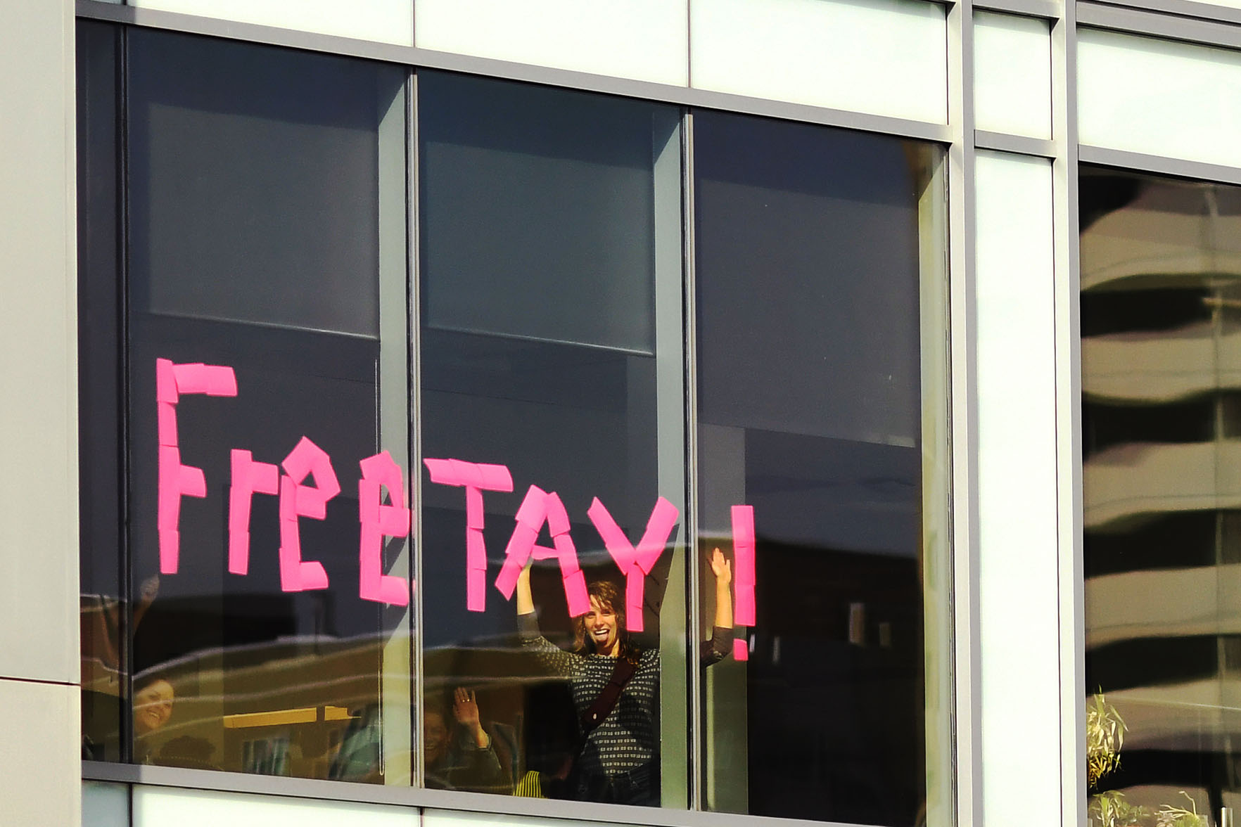 Taylor Swift remains stoic throughout groping trial opening statements