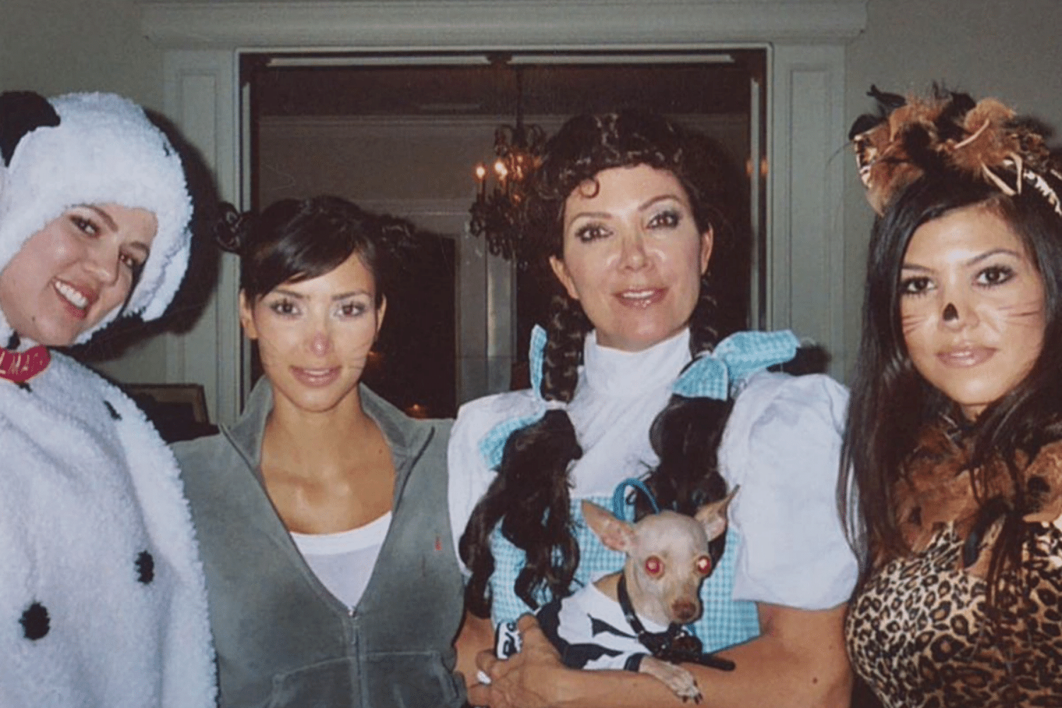 Best Kardashian Halloween Costumes